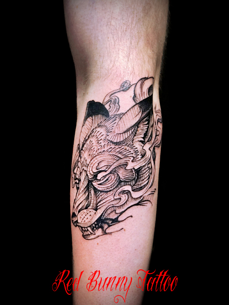 T IIJ~ ^gD[fUC wolf tattoo